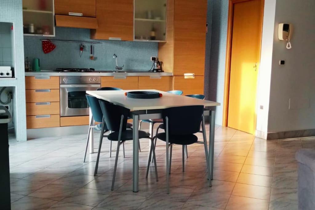 Apartament Casa Flora A Due Passi Dal Mare Giovinazzo Zewnętrze zdjęcie